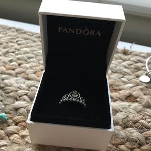 Pandora ring
